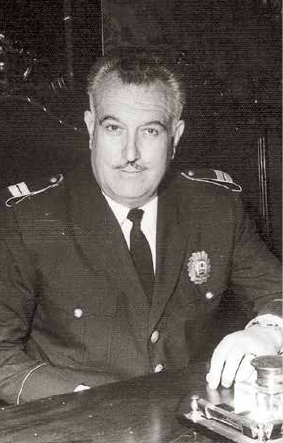 D'esquerra a dreta i de dalt a baix: l'alcalde vilafranquí Manuel Guilamany Poch, el tinent d'alcalde Josep Maria Saumell Gili, el director de Ràdio Vilafranca Alfons Chulvi Revoltós i el cap de la policia local Eustaquio Parrilla Moreno, quatre personatges decisius en la refundació dels Castellers de Vilafranca
